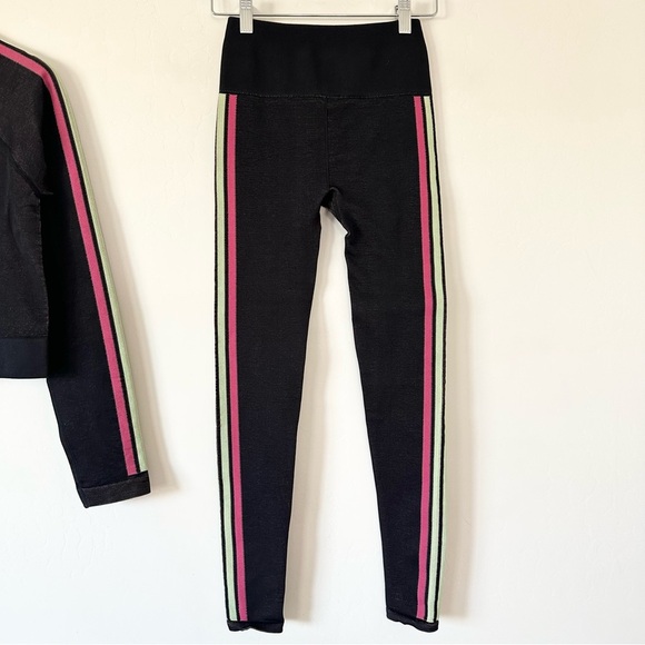 FABLETICS Aisley High-Waisted Seamless Pink Stripe Multi Leggings & Long Sleeve - Picture 6 of 16